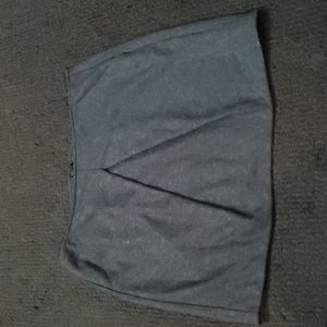 CAbi skirt #629 Andy's skirt sz 8